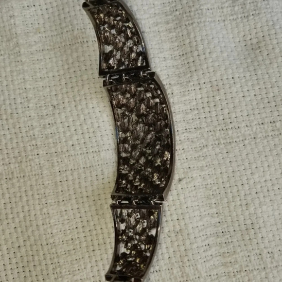 Vintage hematite and crystal bracelet - Picture 4 of 8